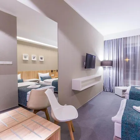 Falcon Hotel 3*