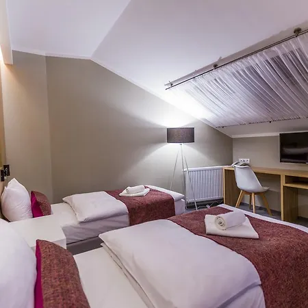 Hotel Falcon